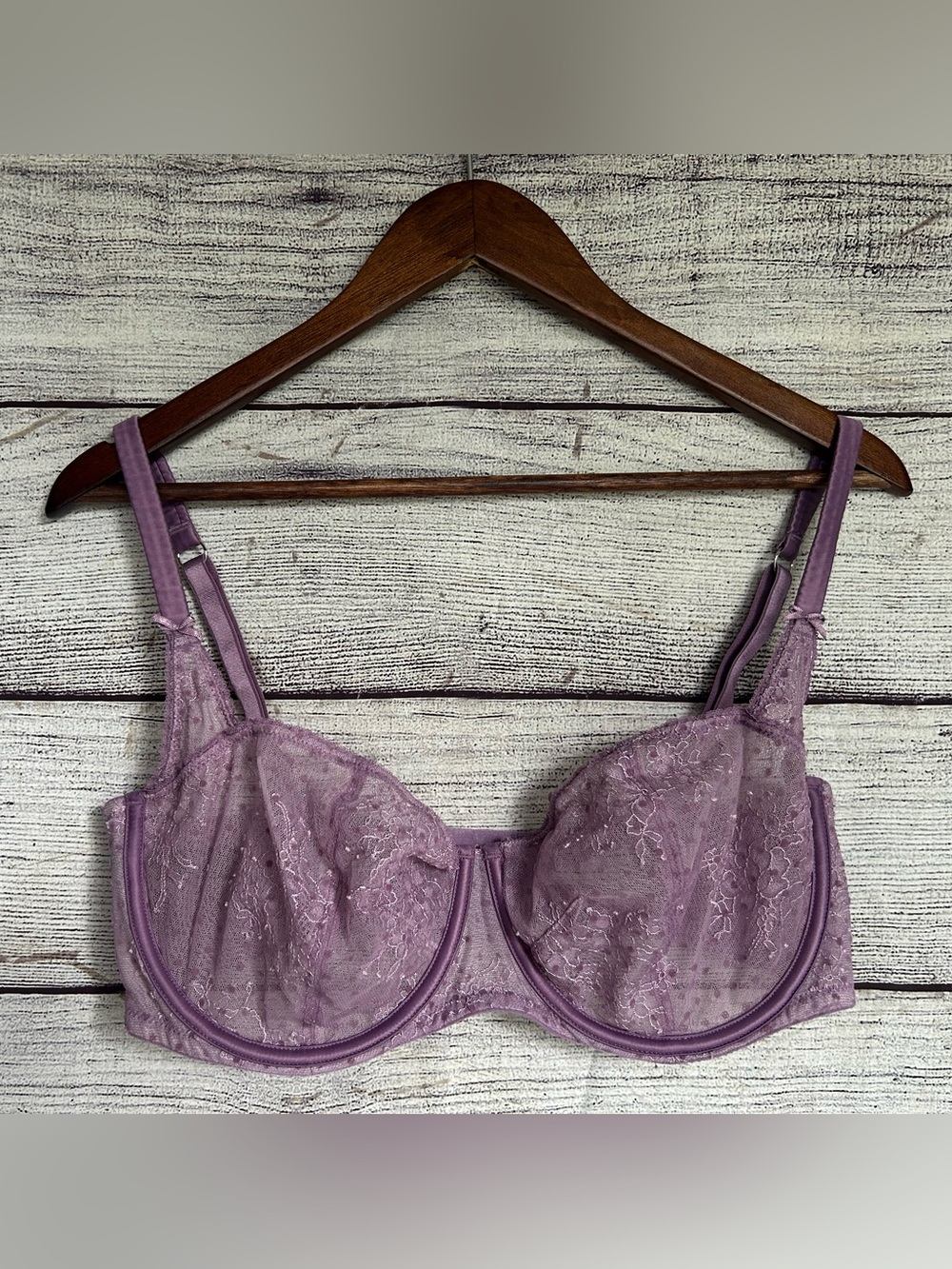 Victoria’s Secret Dream Angels Unlined Balconette bra purple lace size 38DD